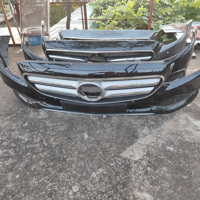 W 213 фарове,стопове,брони,решетка.