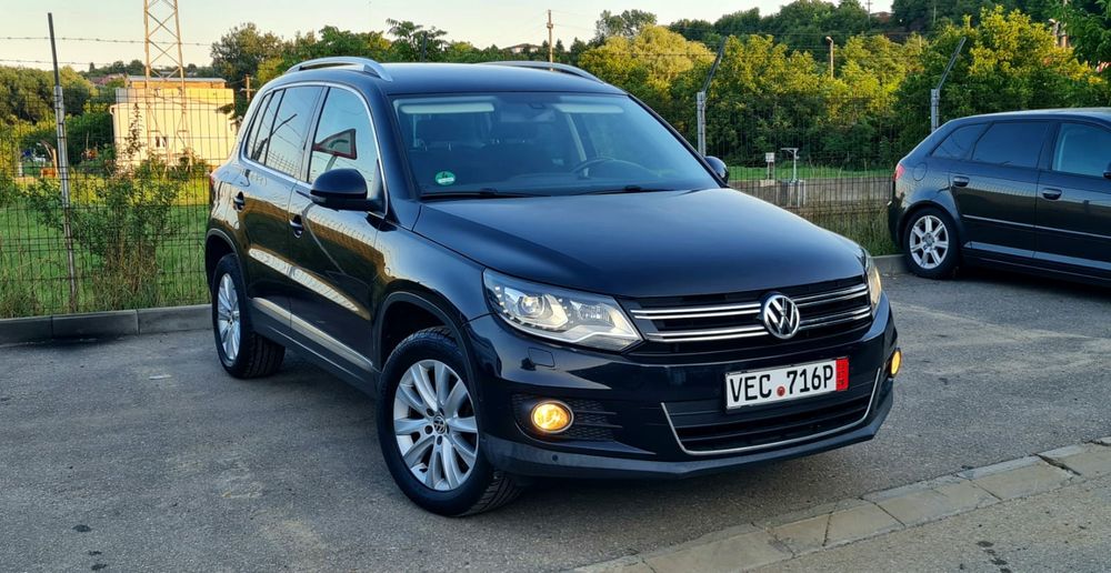 Vw Tiguan* 4 Motion* Xenon Full Led* Padele F1 * Alcantara* ParkAssist