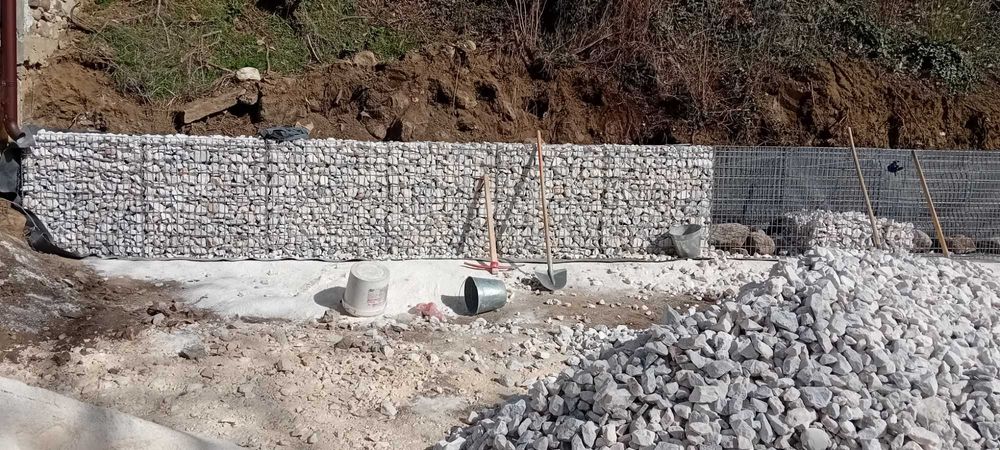 Габиони , подпорни оградни и декоратевн