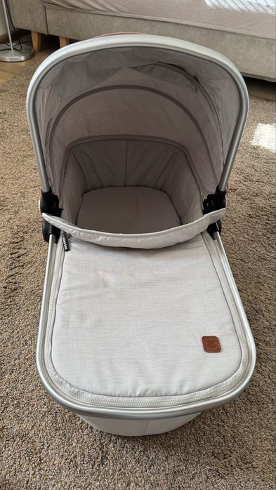 Зимен кош от количка kikka boo divaina