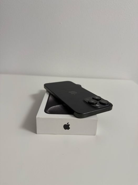 IPHONE 15 PRO MAX Black Titanium