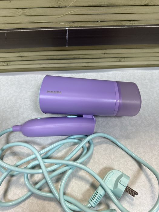 Уред за гладене с пара Philips STH3010