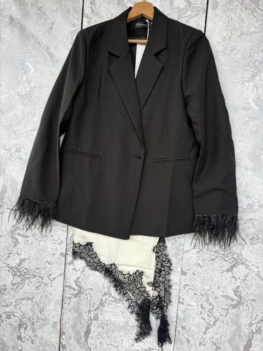 Сако с пера в черно,бяло и бежаво