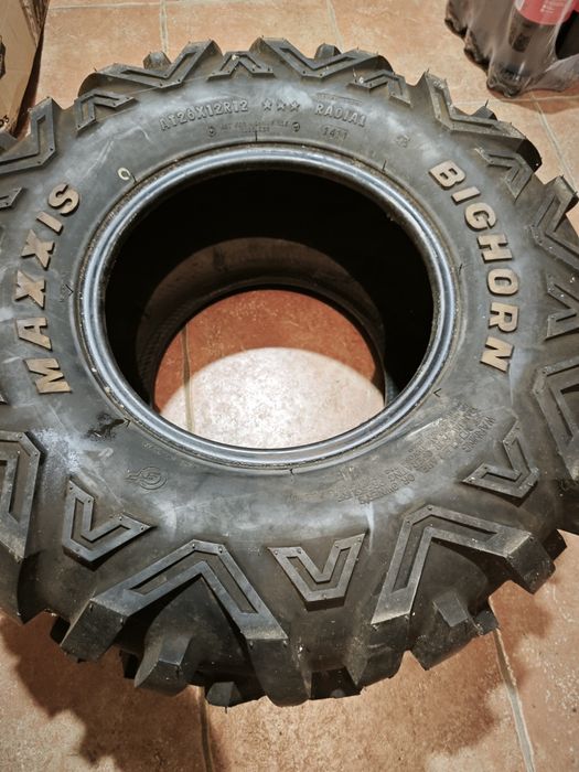 Maxxis bighorn 26 12 12