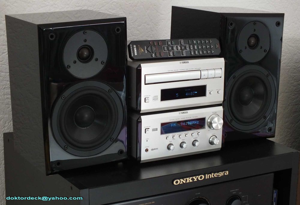 linie Yamaha RX-E400, CDX-E400, NX-E400 cu tel. originala