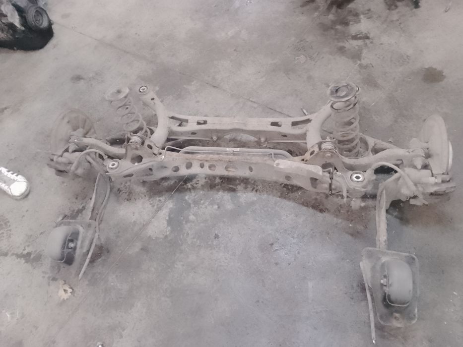 punte spate volkswagen passat b8 break 2.0 motorina 2016