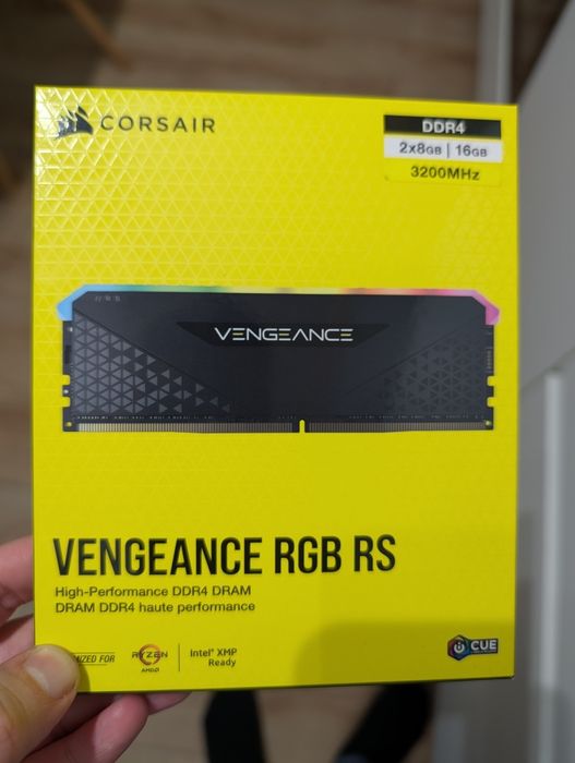 Corsair Vengeance RS RGB 16Gb