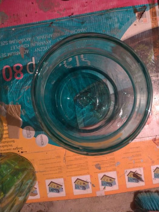 Vand borcane de 5 l si de 10 l