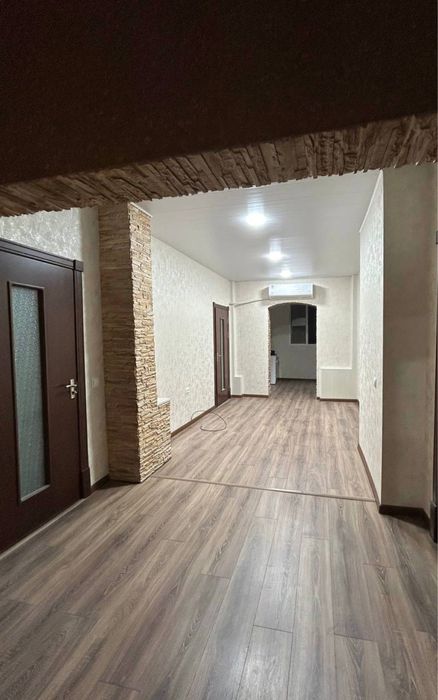 Продается 3-комнатная большая квартира на Юнусабад 3кв