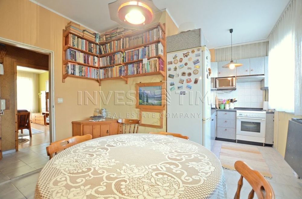 Продава се Тристаен апартамент в Варна, Трошево - 90 кв.м за 1867 €/кв.м - Снимка #7