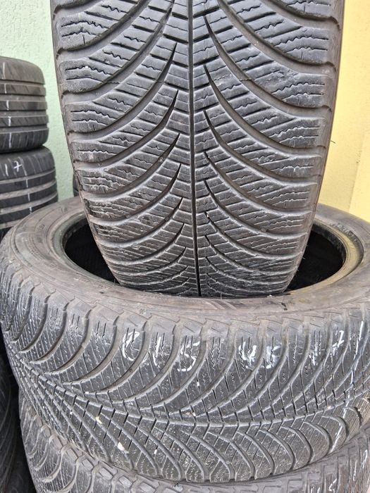 215 45 17 Goodyear Vektor 4seasons