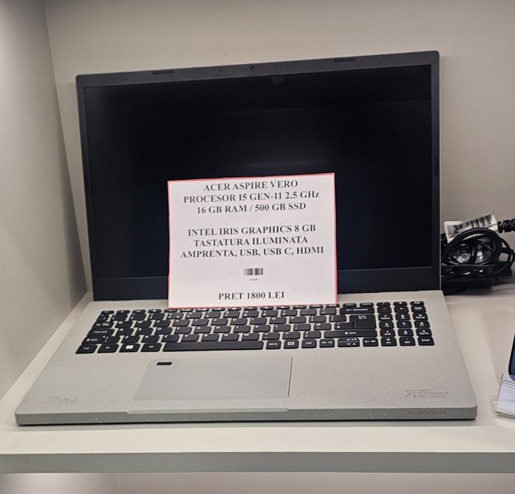 Laptop Acer Aspire Vero