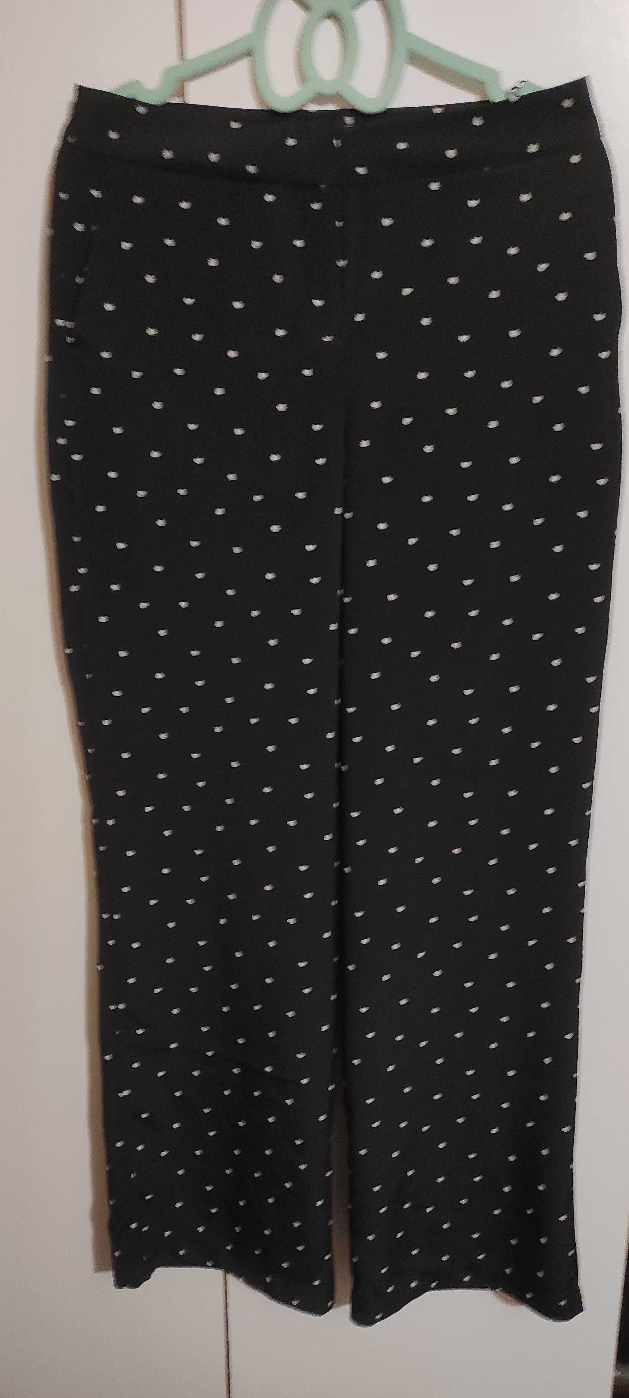 2 perechi pantaloni casual, mărimea S, 50 lei