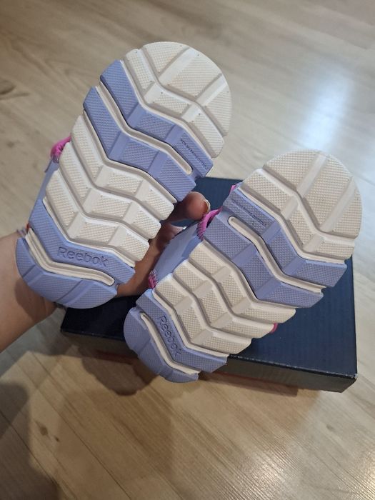 Сандали за момиче Reebok
