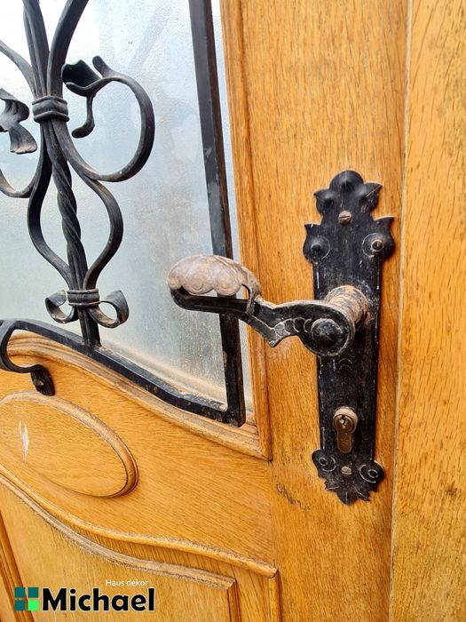 Usa intrare lemn masiv,Austria (Canadi 8076)