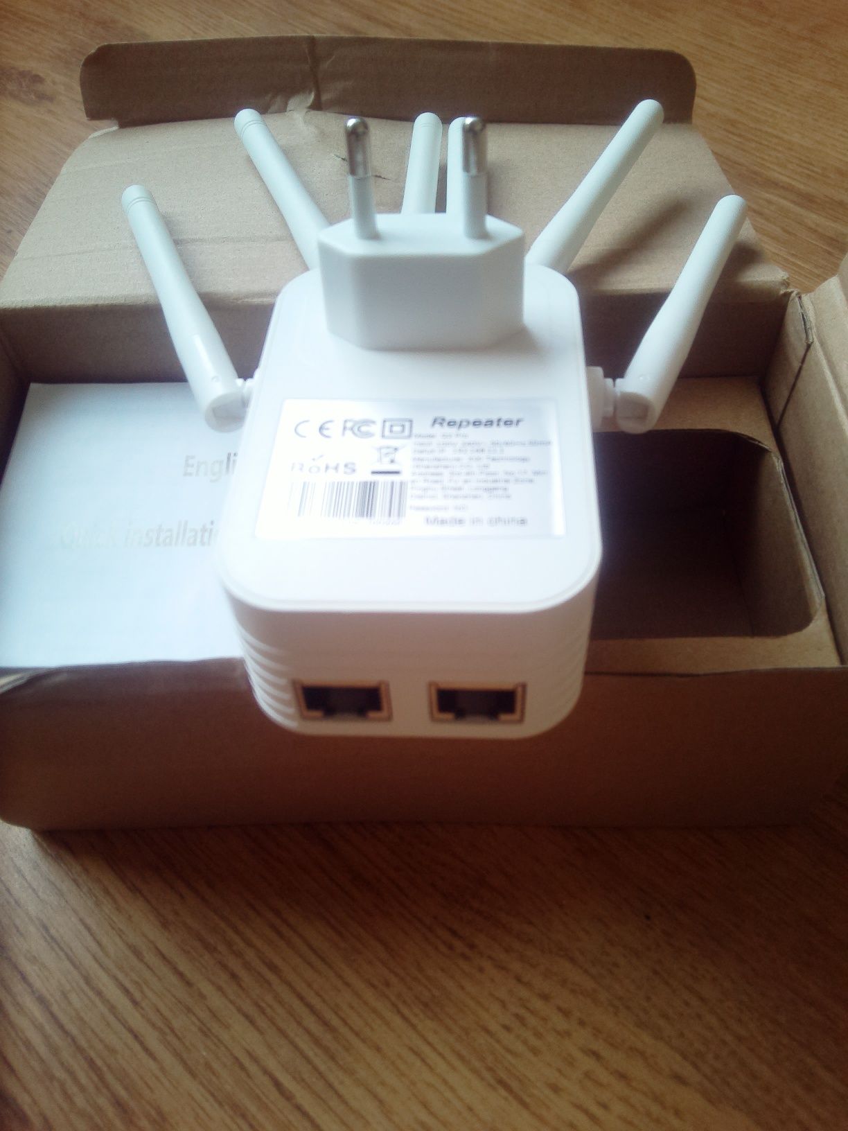 Wi-fi repeater мощен с 6 антени