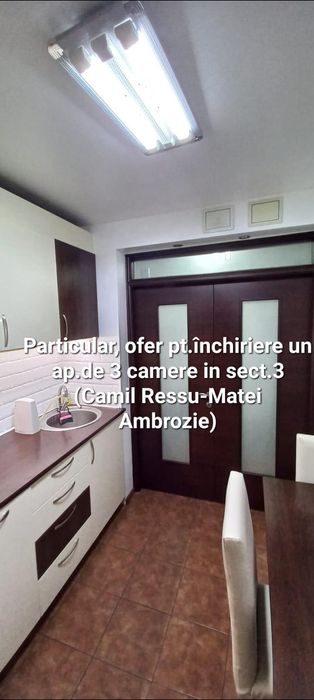 Particular, ofer pt. închiriere un ap.de 3 camere cu centrală.