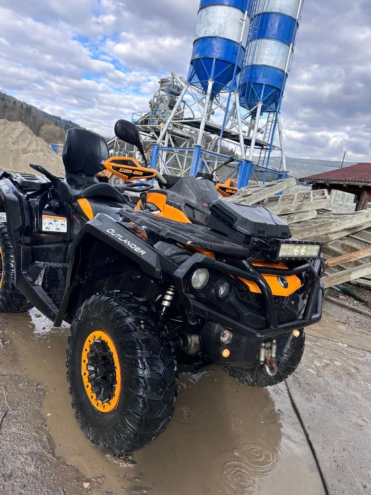 Atv can-am outlander 1000