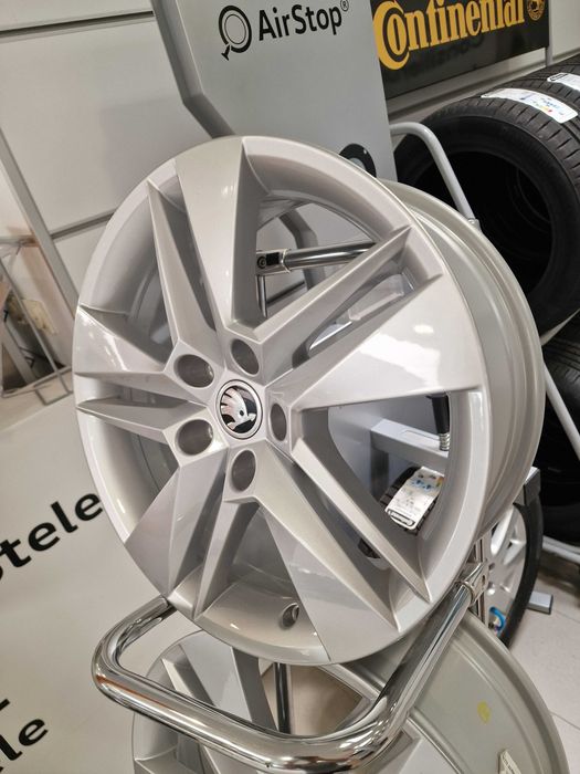 Janta aliaj SKODA Superb R17 6.5J ET41 5x112 3V0071497F8Z8