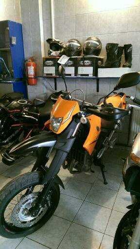 Vand Yamaha XT660X,2007,35000Km,revizie facuta,tobe leo vince3900E.