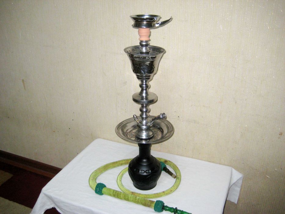 Катта хашаматли аппарат хамма тупламда бут бутун яхши холатда!