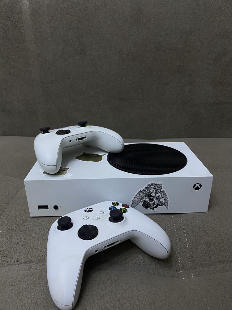 продам x box series s