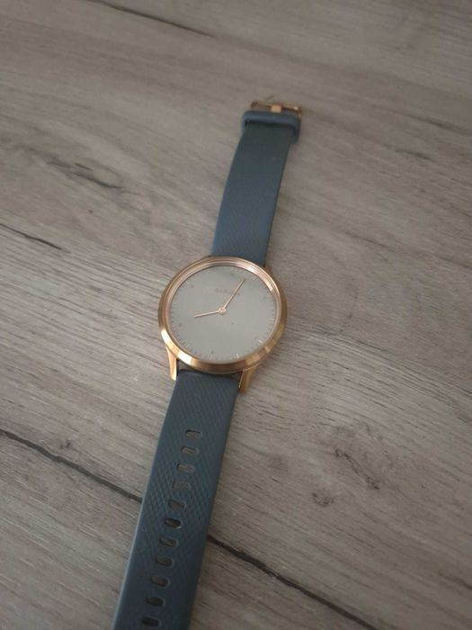 Garmin Vivomove HR – Rose Gold