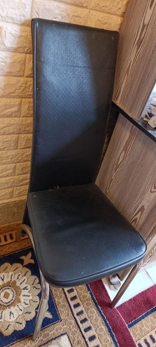 Стуллар сотилади