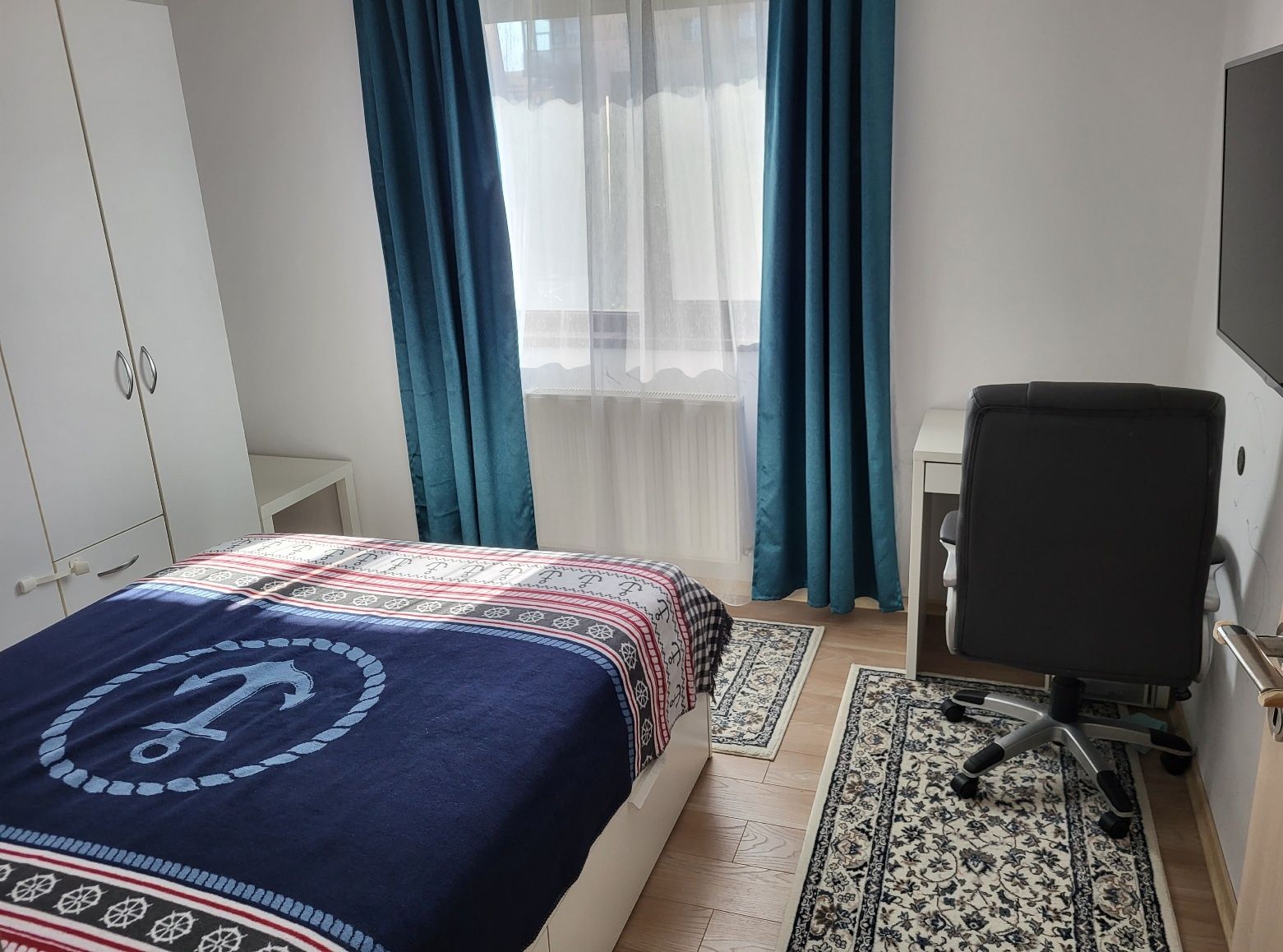 Vand apartament cu 3 camere, Sector 6,Chiajna