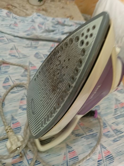 Утюг Tefal , без пара