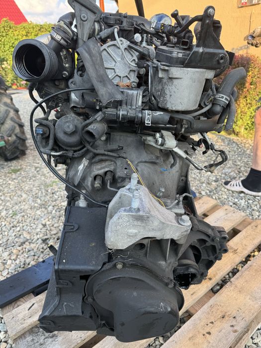 Motor complecr  1,5 tdci UGJC