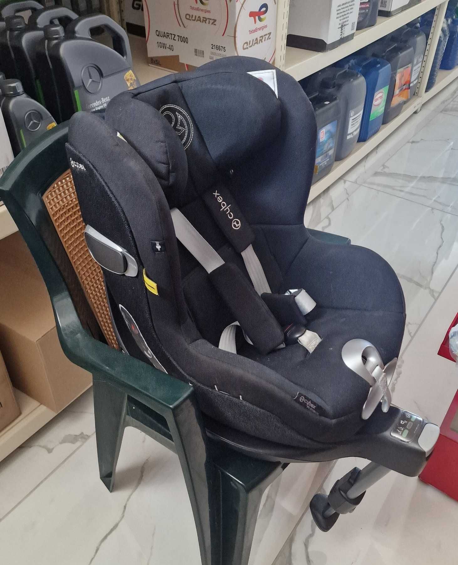 Стол за кола Cybex Sirona Z2 i-Size + модулна БАЗА