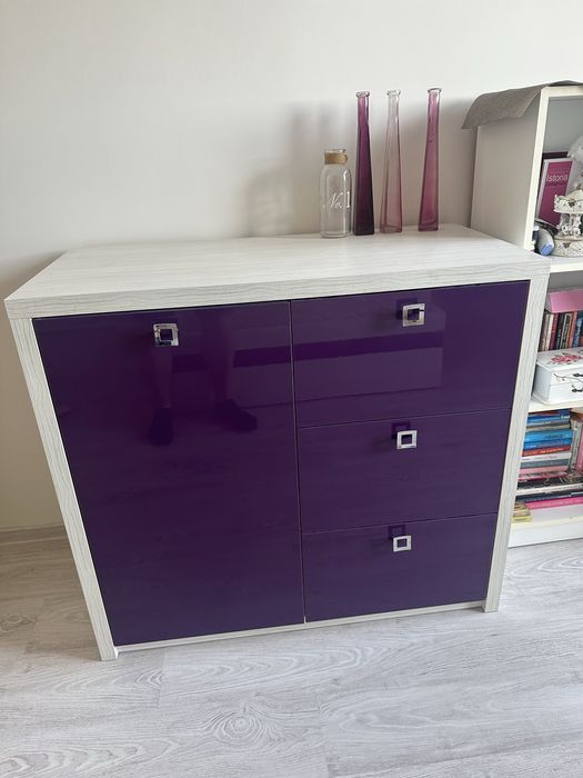 Vand mobila dormitor