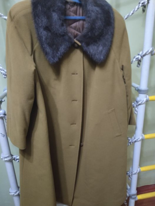 Продам зимнее пальто