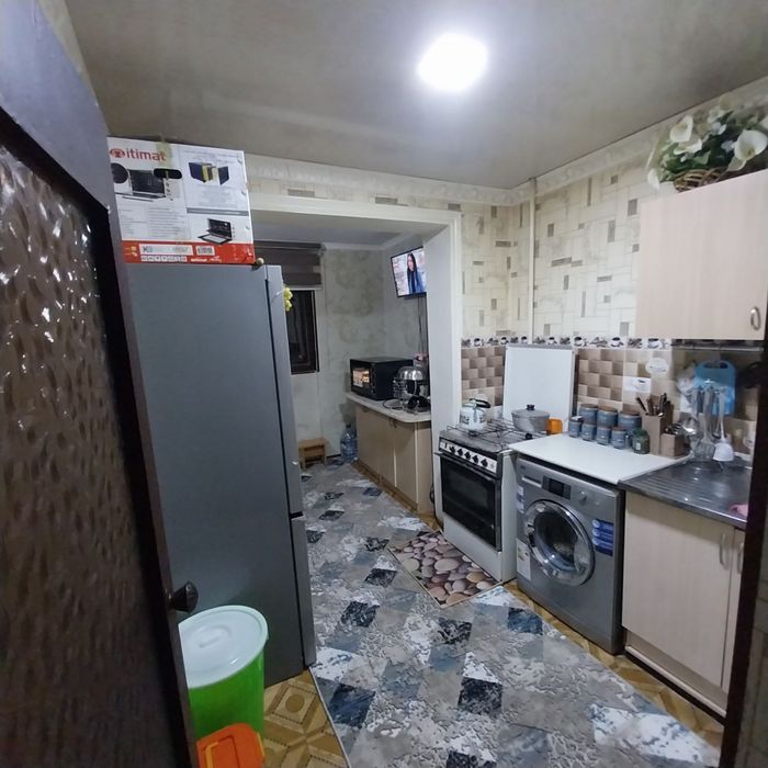 Чирчик шахар 4 м/р 3х сотилади Бош толов 12.500$ Паспорт бн Ипотека