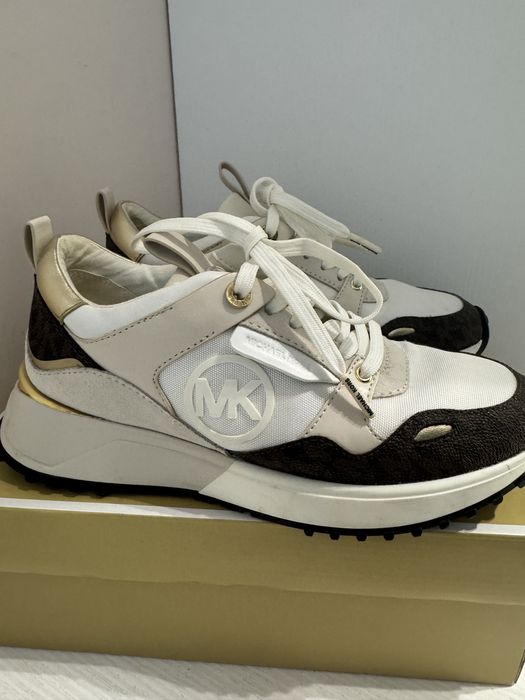 Спортни обувки Michael Kors
