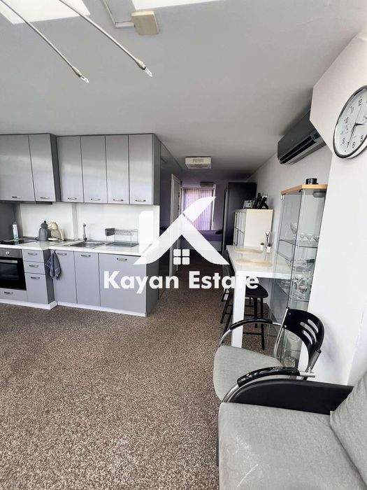 Дава се под наем Едностаен апартамент в Бургас, Лазур - 35 кв.м за 382.5 € - Снимка #1