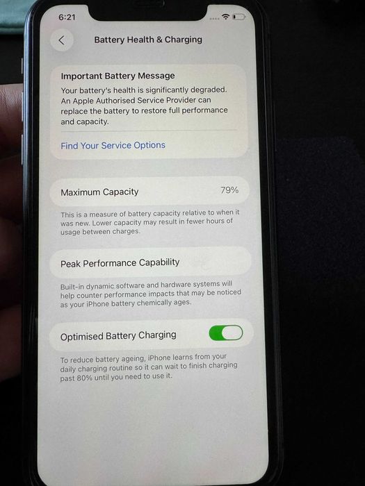 Аpple iPhone 11 64GB – Отлично състояние, Отключен за всички оператори