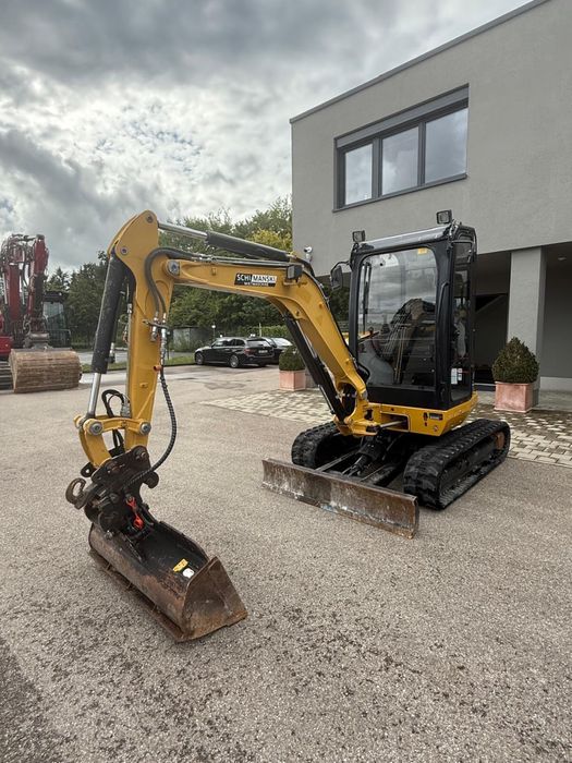 Vand miniexcavator CAT 302.7D an 2020 ore 1450 ( kubota , takeuchi )