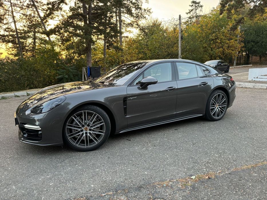 Porsche Panamera Porsche Panamera E-hybrid