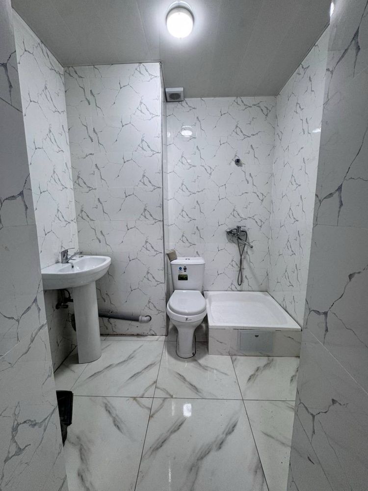 Eco shaxar, 9etajli domning 8 etajida, 2 xona 85kv