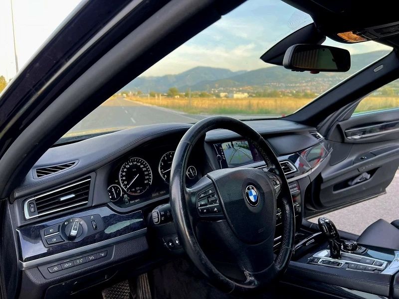 BMV 750 2009 г Бензин