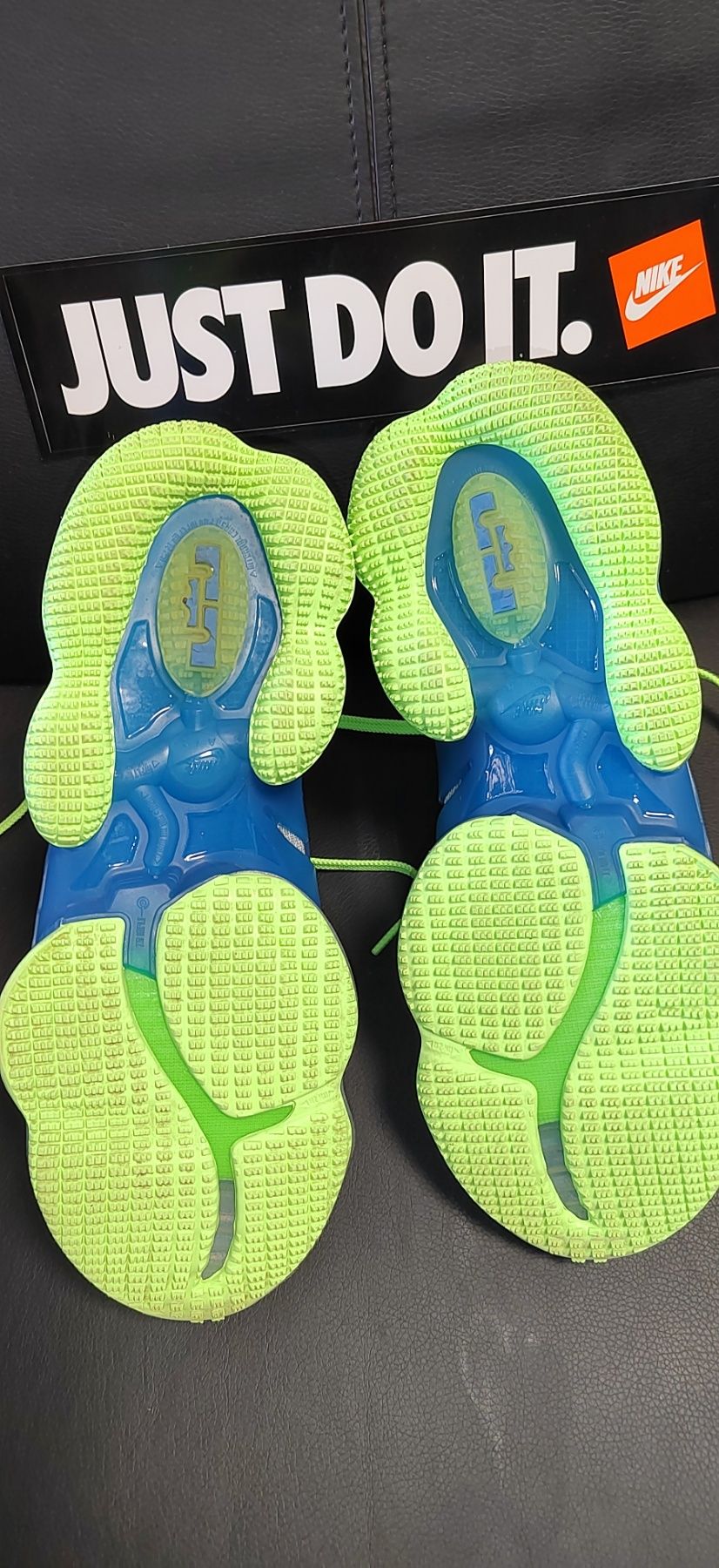 Nike Lebron XIX, номер 42,5