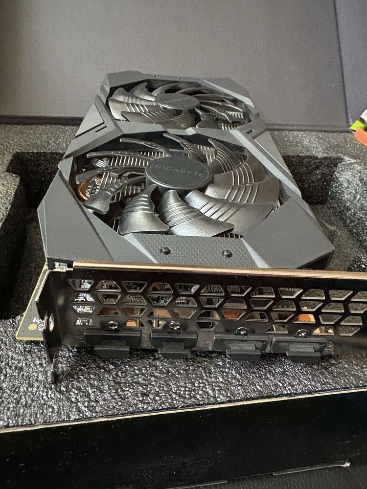 Gigabyte GEFORCE GTX 1660s