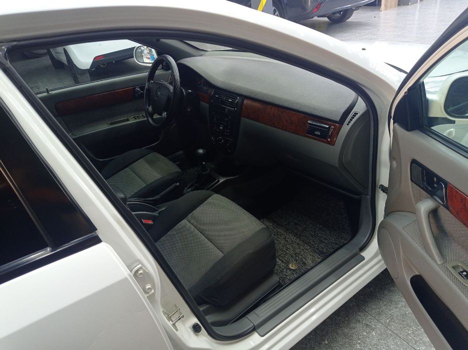 Lacetti yili 2014 prabeg 92.000 Kraska toza polni shumka