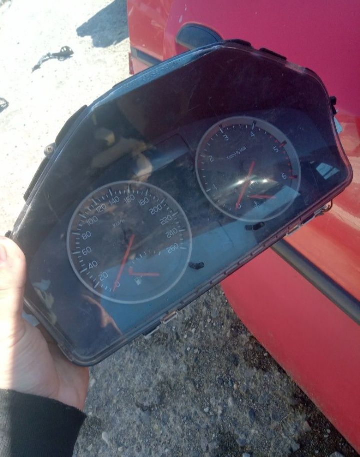 Motor Cutie Airbag Volan Mocheta Ceas Cotiera Alternator Volco S40 v50