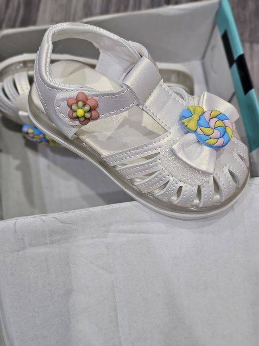 Сандали детские для девочки
