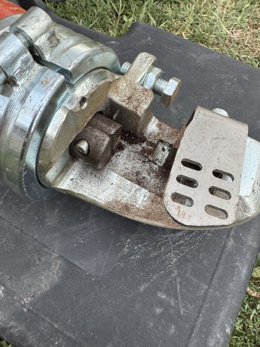 EDILGRAPPA aparat hidraulic de debitat fier beton