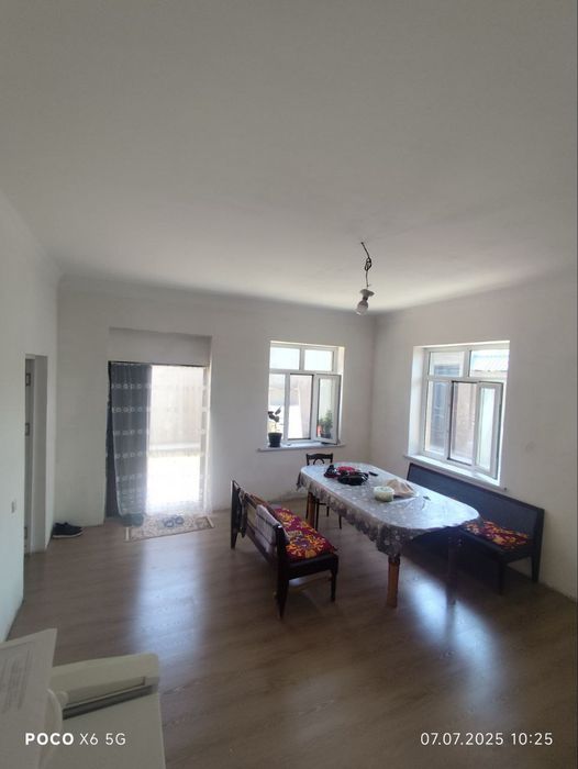 Продаётся участок 3 соток 4 комнат на против Парка янги Узбекистон