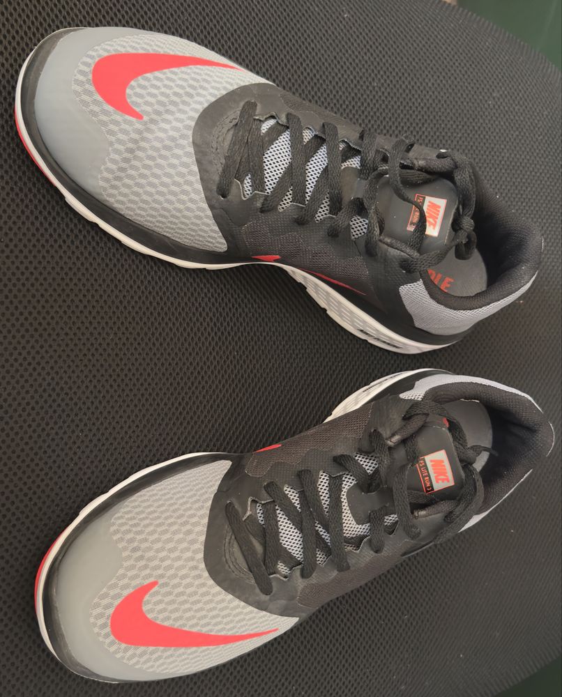Маратонки за бягане NIKE